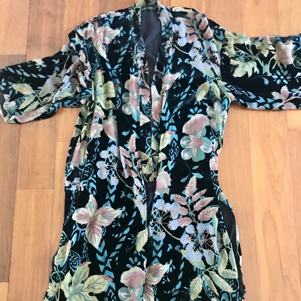Zara robe